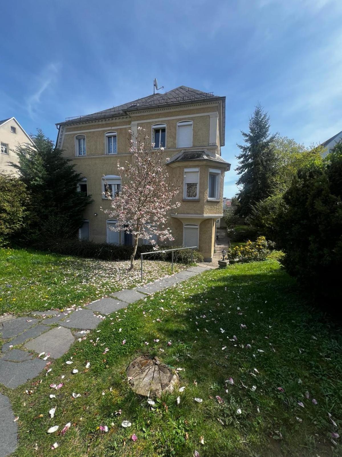 105 Quadratmeter Apartment, Parkplatz, Kinderfreundlich, 6 Personen, Wifi, Vollausgestattete Kueche, Crimmitschau Екстериор снимка